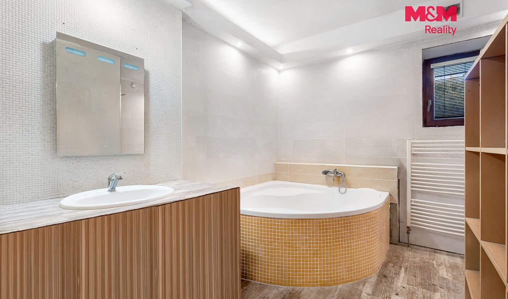 Prodej domu 300 m² s pozemkem 910 m², Ústí nad Labem – náhled fotky 5