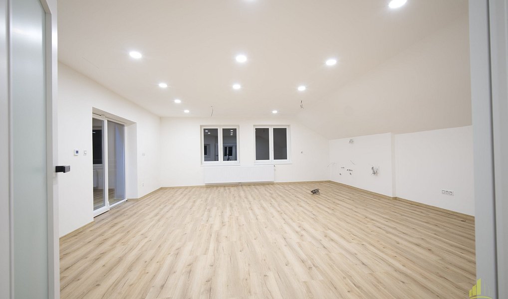 Prodej domu 284 m² s pozemkem 826 m², Horní Poříčí – náhled fotky 5