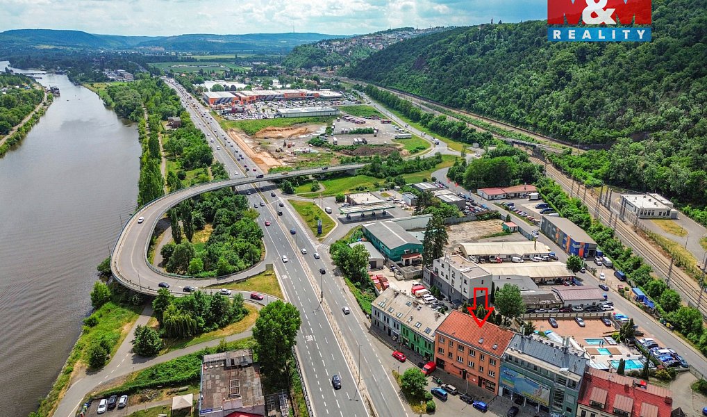 Prodej nájemního domu, činžáku 560 m², Praha – náhled fotky 27