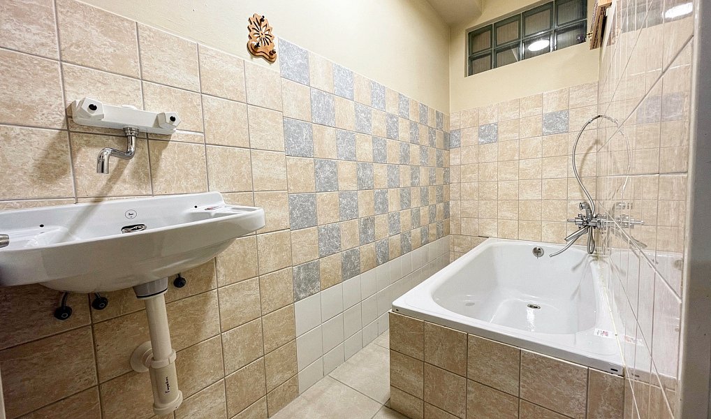 Prodej domu 150 m² s pozemkem 2 697 m², Čelčice – náhled fotky 20