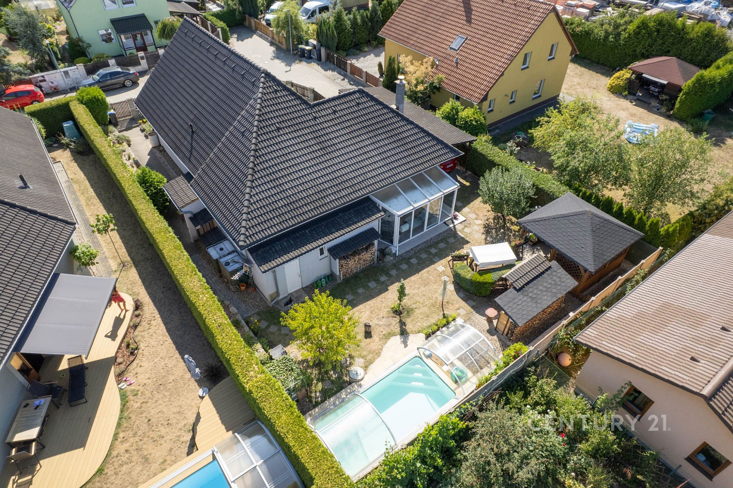 Prodej domu 134 m² s pozemkem 576 m² – fotografie 2