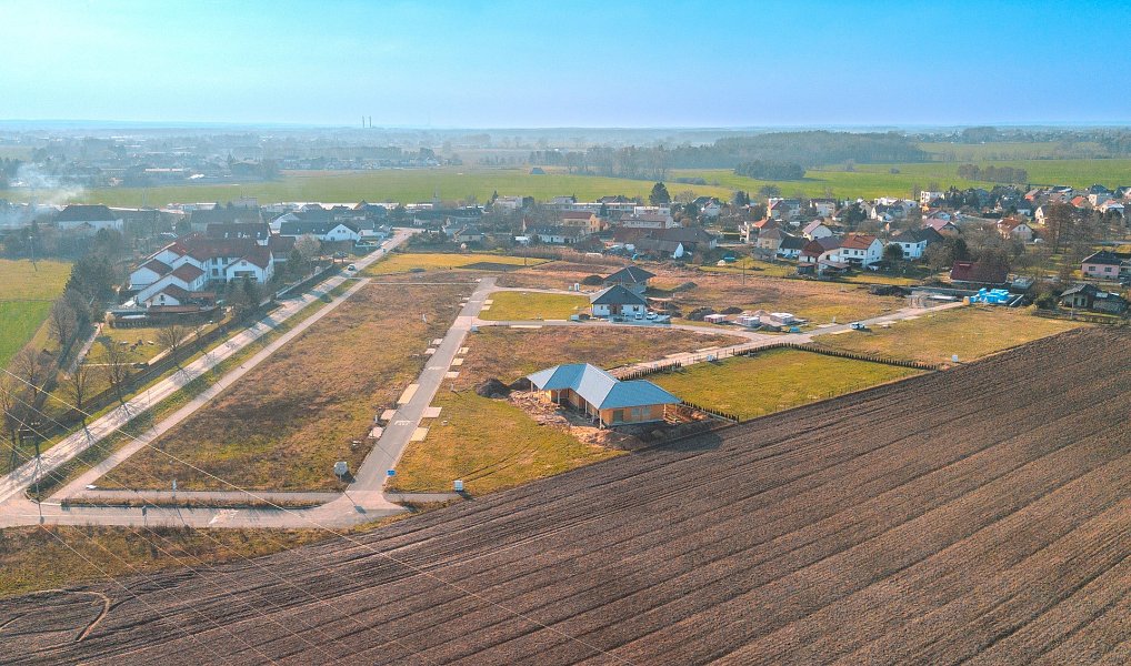 Prodej domu 89 m² s pozemkem 981 m², Ráby – náhled fotky 43