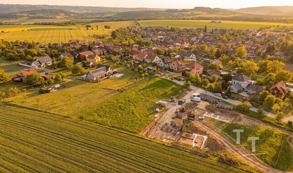 Prodej stavebního pozemku 1 418 m², Voděrady – náhled fotky 4