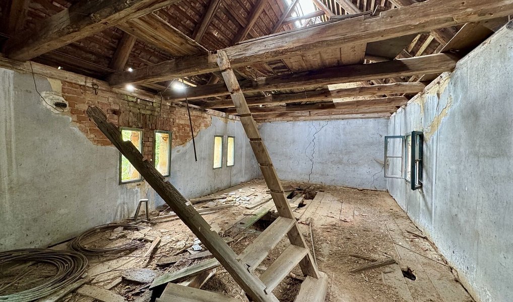 Prodej stavebního pozemku 889 m², Holedeč – náhled fotky 9