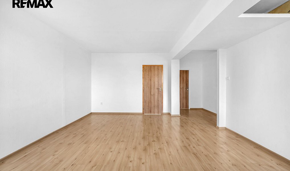 Pronájem bytu 3+kk 70 m², Nymburk – náhled fotky 11
