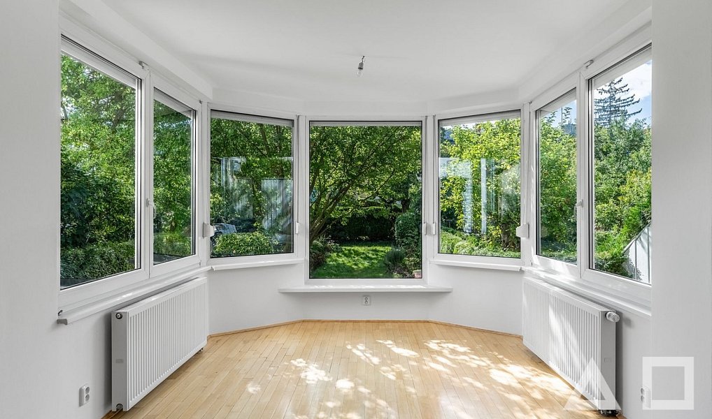 Prodej domu 240 m² s pozemkem 270 m², Praha – náhled fotky 8
