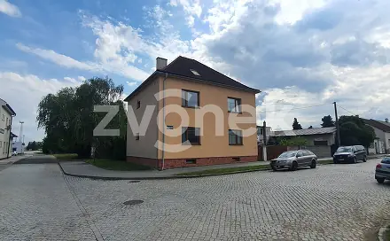 Prodej domu 250 m² s pozemkem 388 m², Nádražní, Tlumačov, okres Zlín