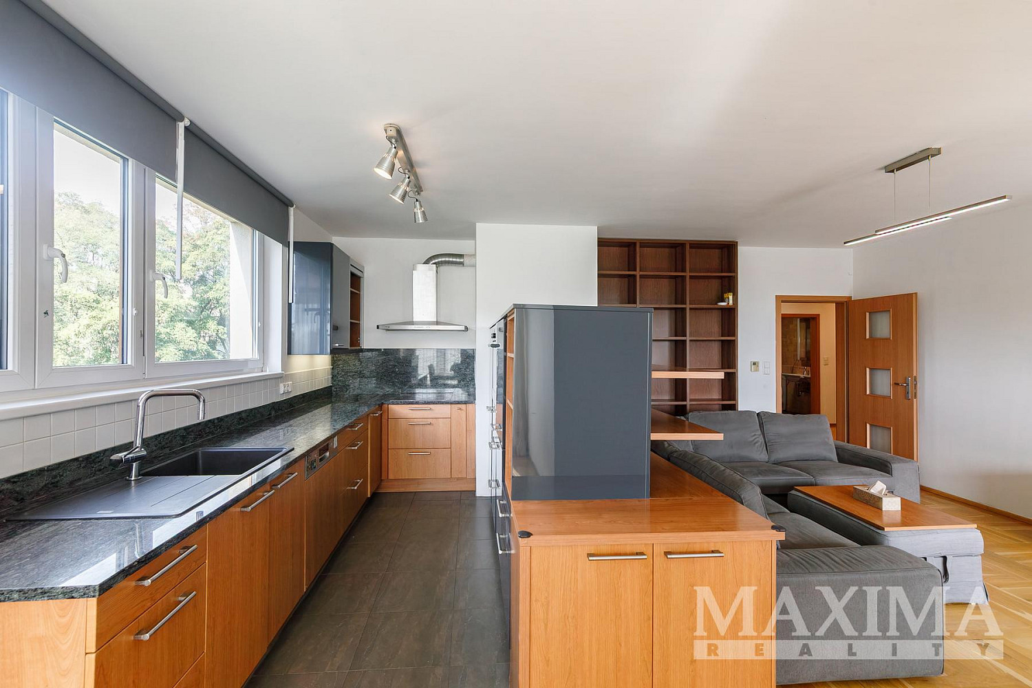 Pronájem bytu 4+kk 117 m²