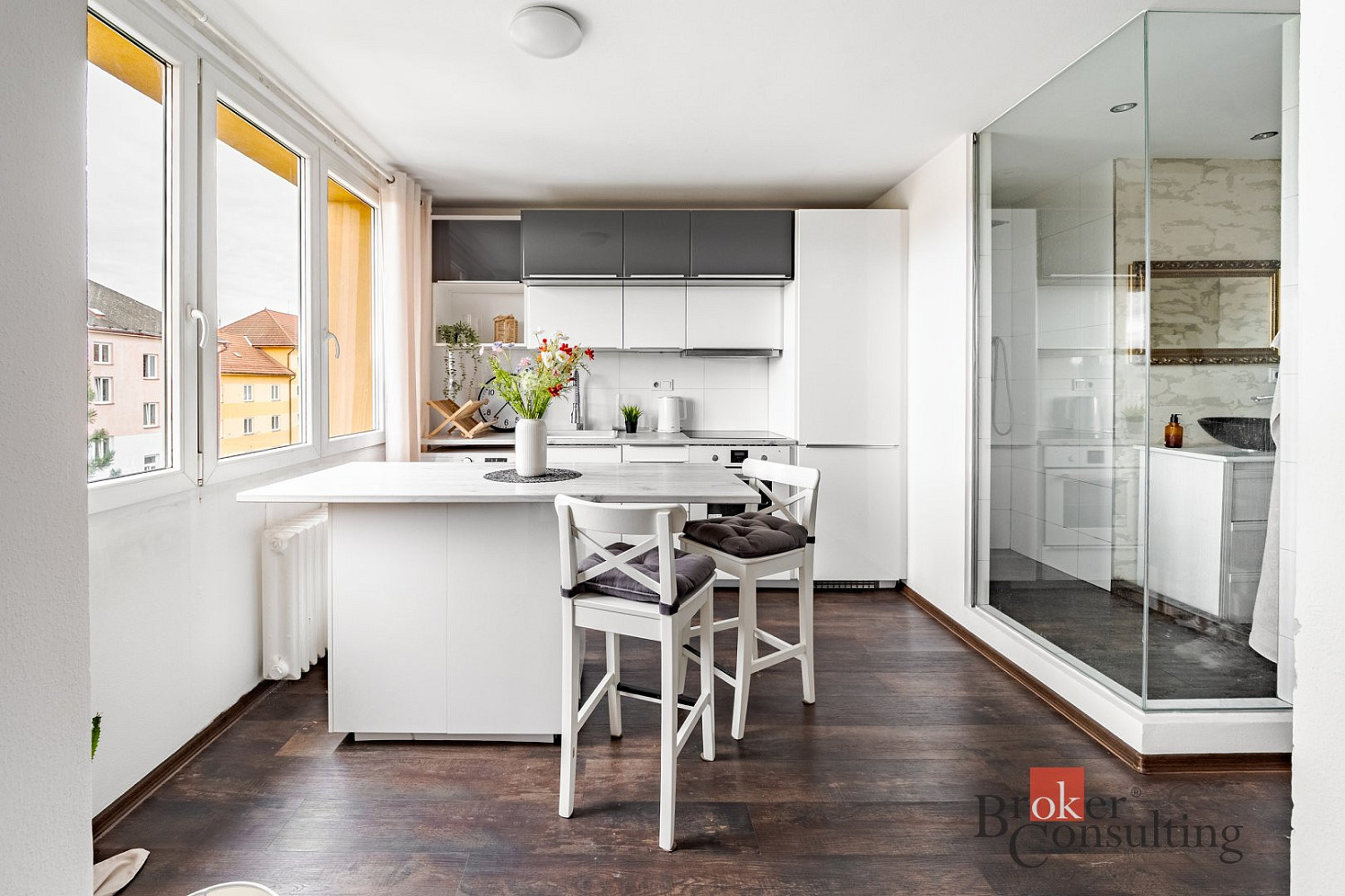 Pronájem bytu 1+1 38 m² – fotografie 2