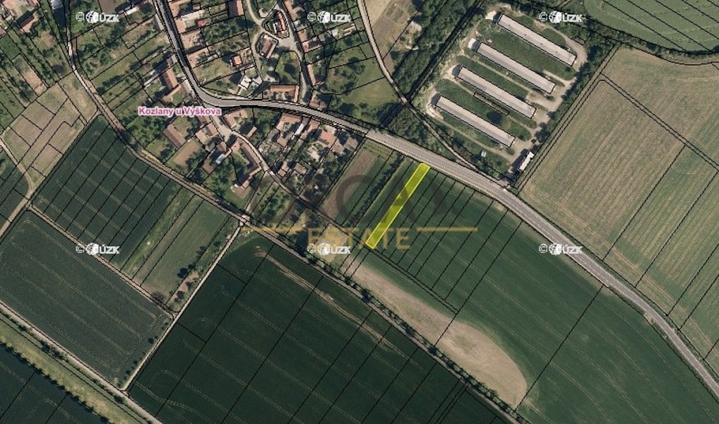 Prodej pole 1 091 m², Kozlany – náhled fotky 2