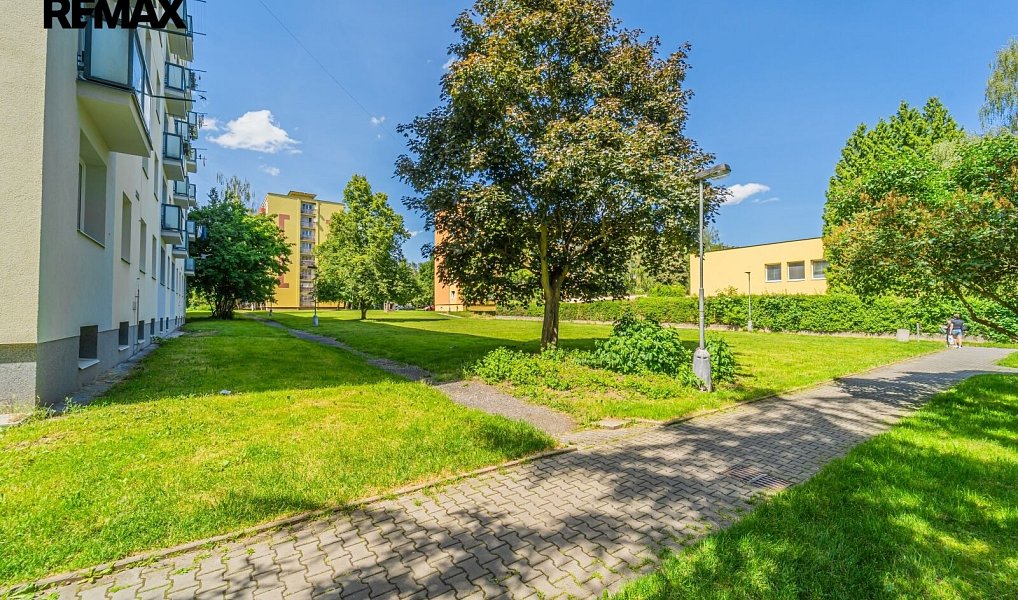 Prodej bytu 3+1 70 m², Kladno – náhled fotky 28