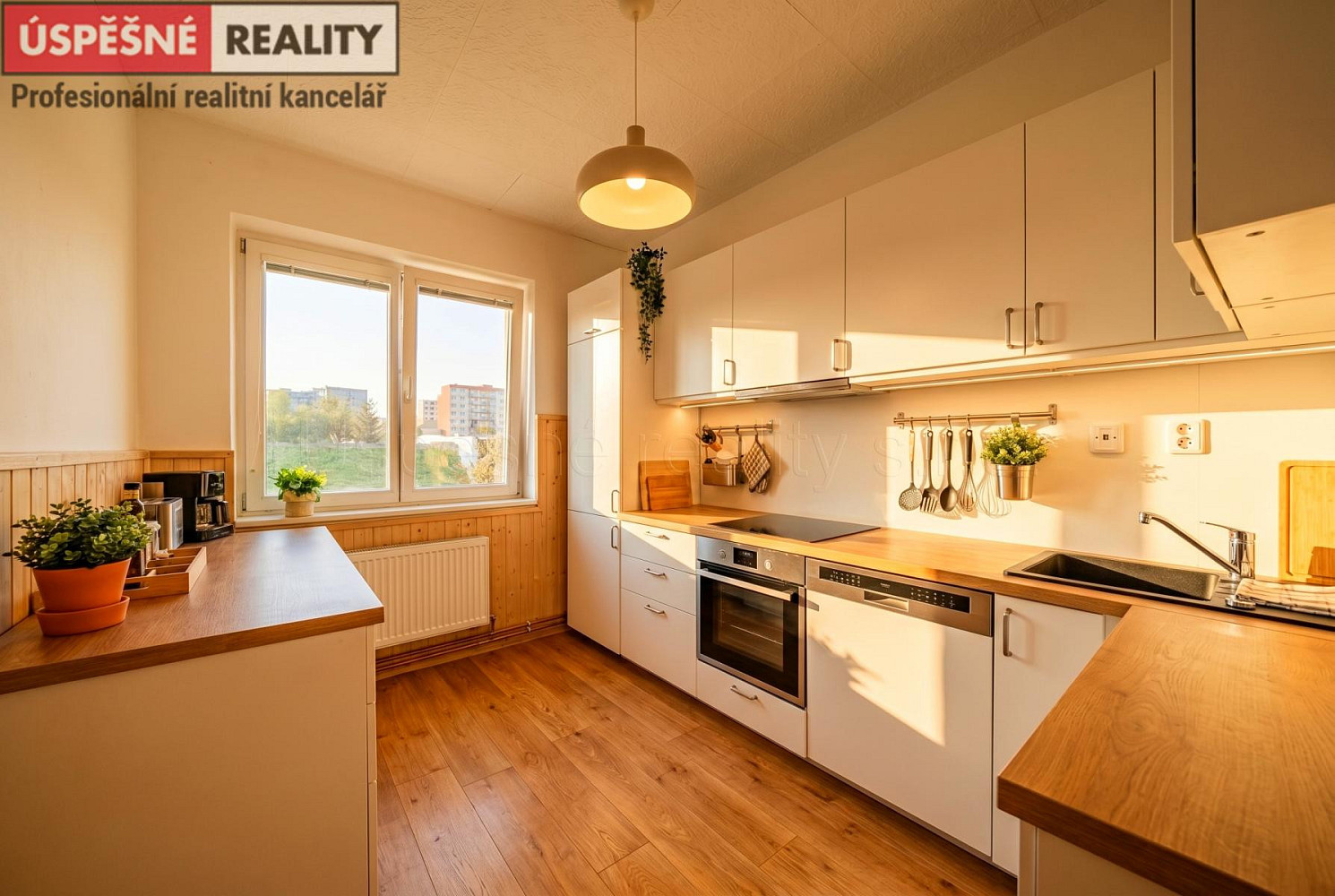 Prodej bytu 3+1 78 m² – pohled 2