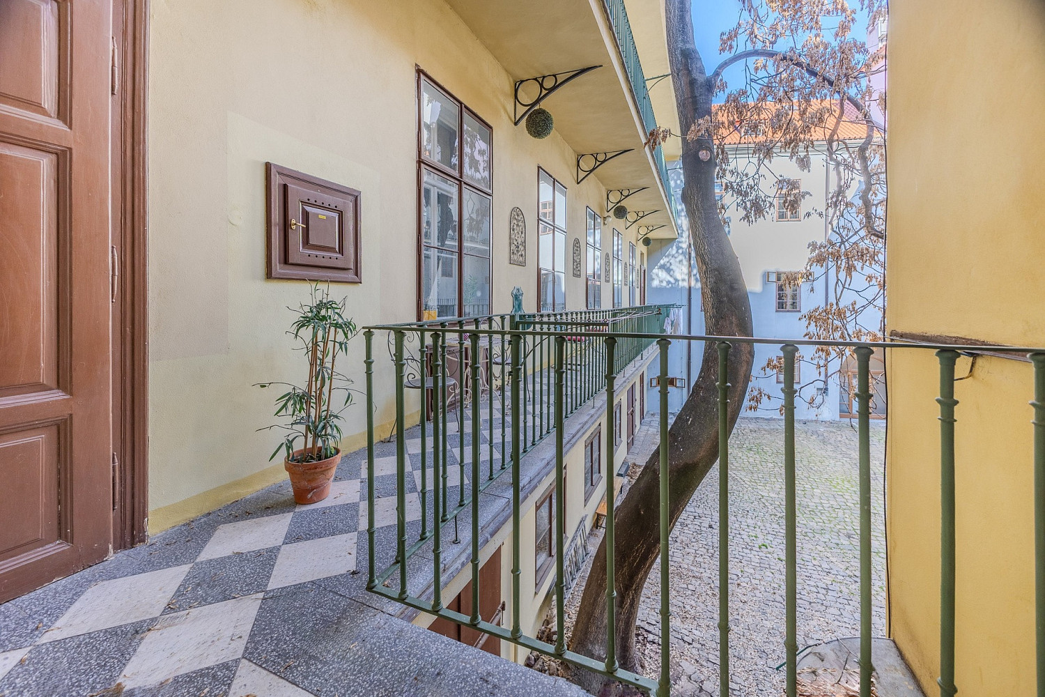 Prodej bytu 4+kk 127 m² — photo 2