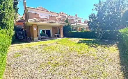 Prodej domu 167 m² s pozemkem 364 m², Marbella, Španělsko