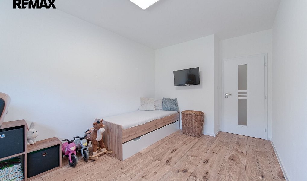 Prodej domu 107 m² s pozemkem 1 774 m², Stružná – náhled fotky 20