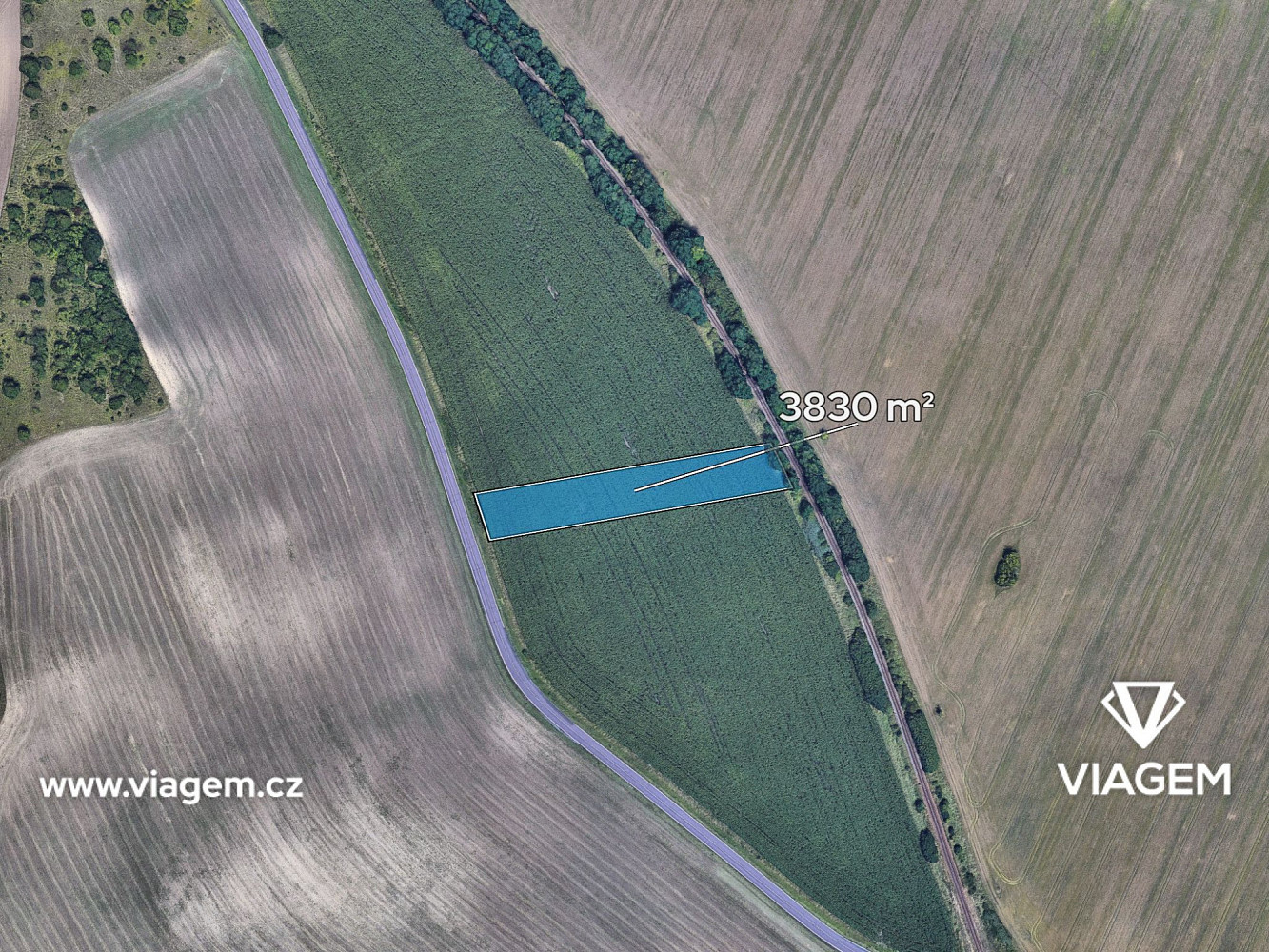 Prodej pole 988 m² – fotografie 2