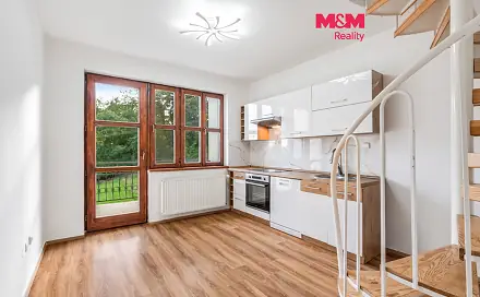 Pronájem bytu 2+kk 58 m², Ústecká, Chlumec, okres Ústí nad Labem