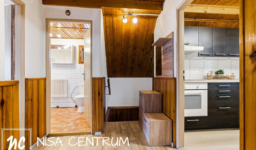 Prodej domu 220 m² s pozemkem 1 945 m², Hejnice – náhled fotky 5