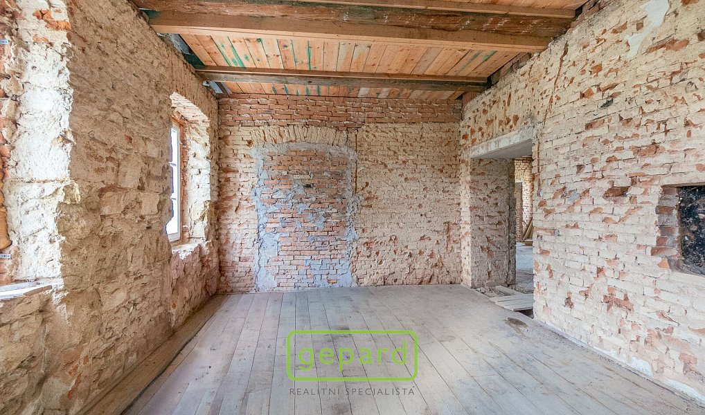 Prodej domu 388 m² s pozemkem 3 321 m², Kanina – náhled fotky 23