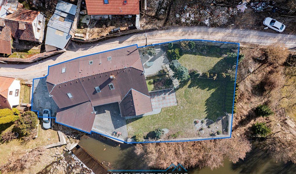 Prodej domu 350 m² s pozemkem 868 m², Jevišovice – náhled fotky 4