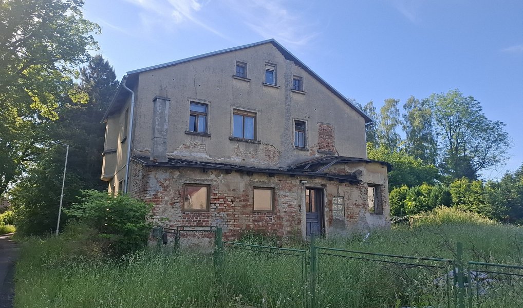 Prodej domu 300 m² s pozemkem 900 m², Jiříkov – náhled fotky 3