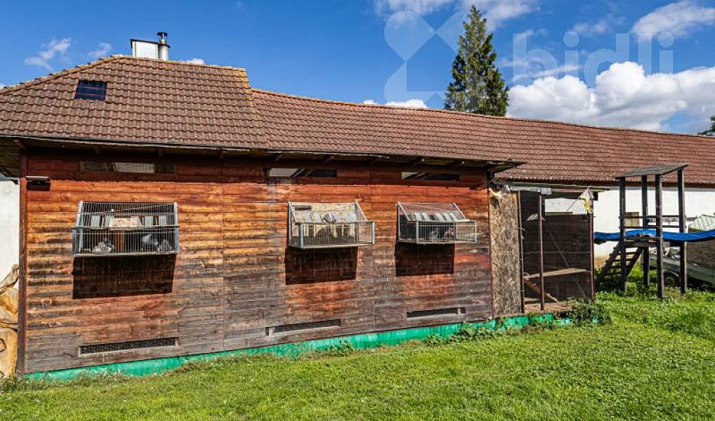 Prodej domu 240 m² s pozemkem 2 125 m², Bečice – náhled fotky 43