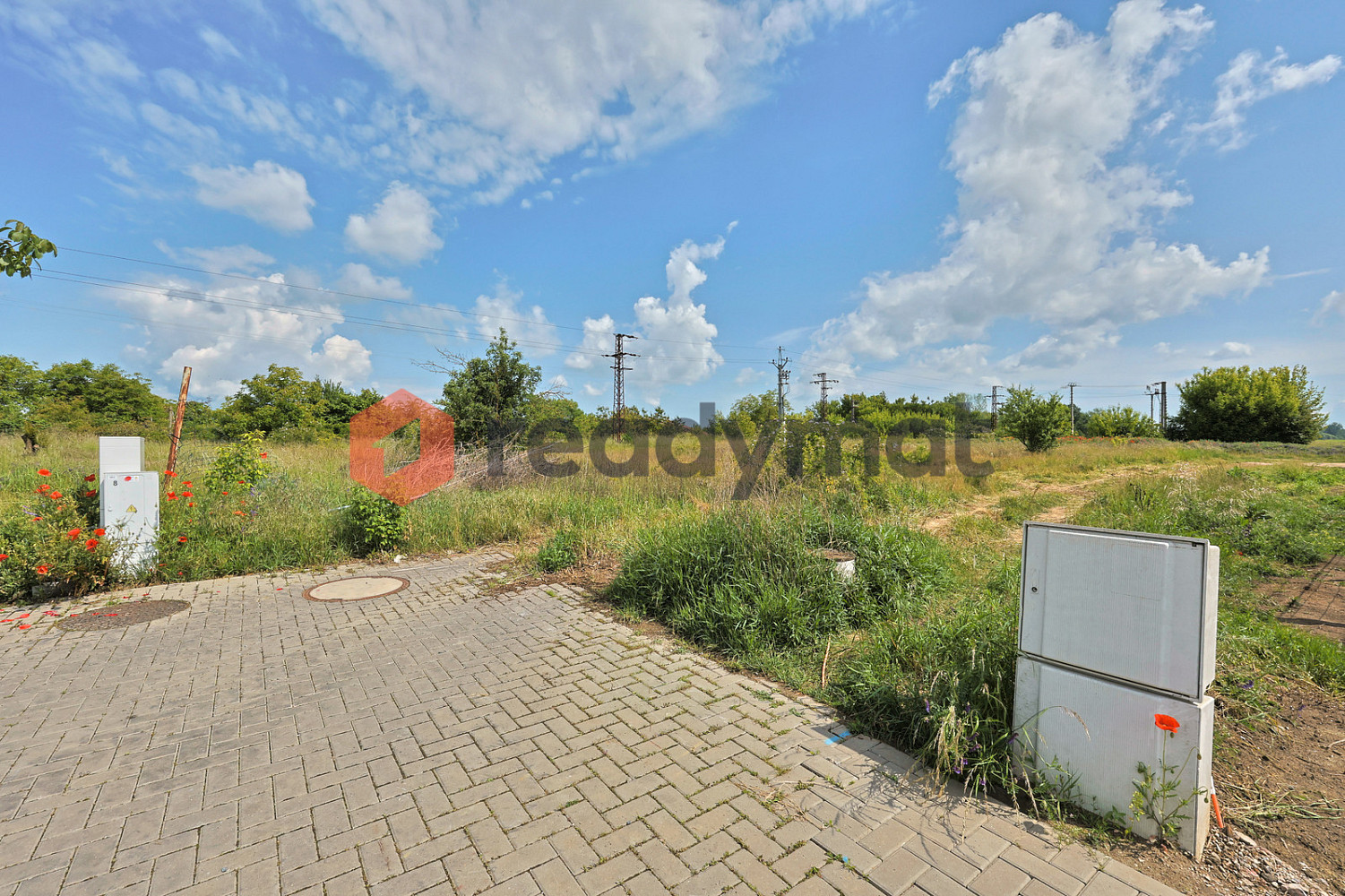 Prodej stavebního pozemku 2 015 m² — photo 4