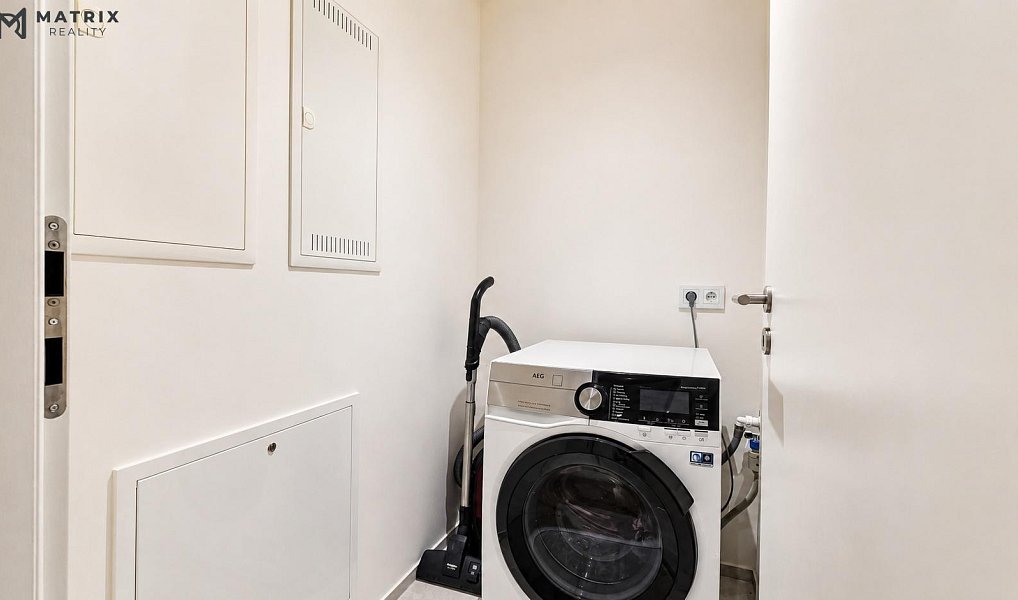 Pronájem bytu 2+kk 52 m², Praha – náhled fotky 9