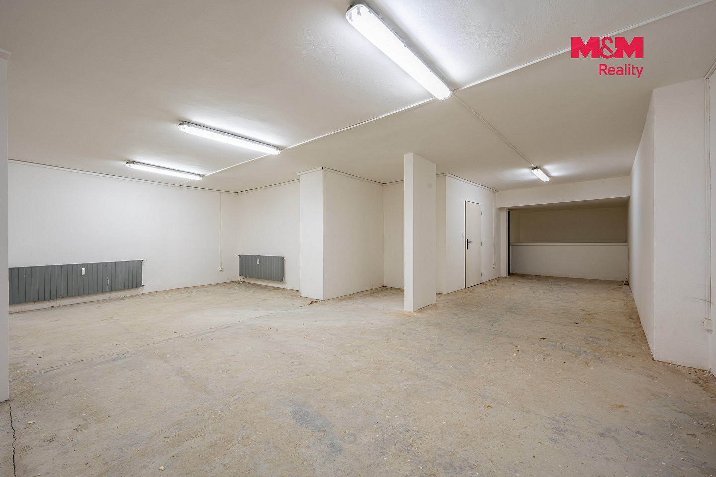 Prodej obchodních prostor 152 m² – fotografie 2