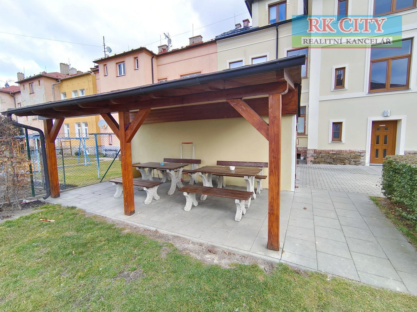 Pronájem bytu 1+1 40 m² – fotografie 2