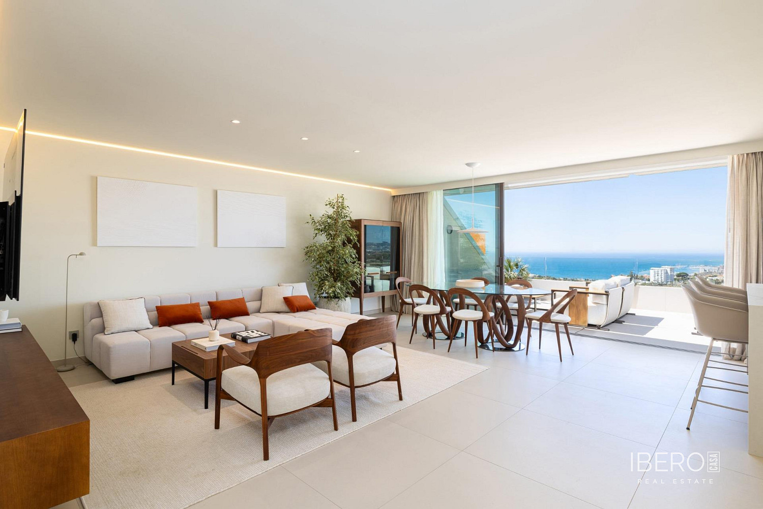 Piso 4+kk – Fuengirola, Torreblanca - Más