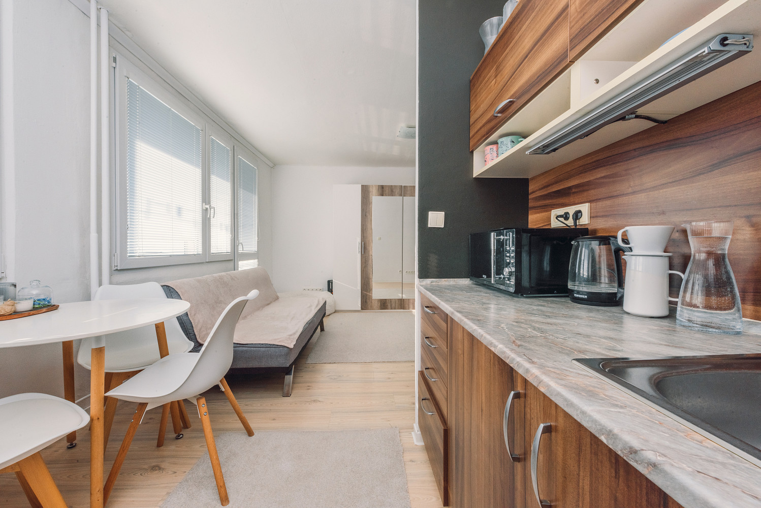 Prodej bytu 1+1 43 m² – fotografie 2