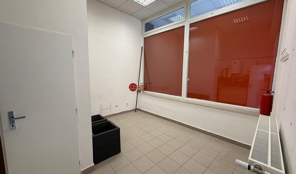 Pronájem kanceláře 66 m², Litvínov – náhled fotky 4
