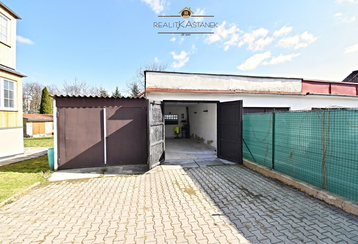 Dobře udržovaná řadová garáž v uzavřeném dvoře, ul. svojsíkova, liberec. — photo 3