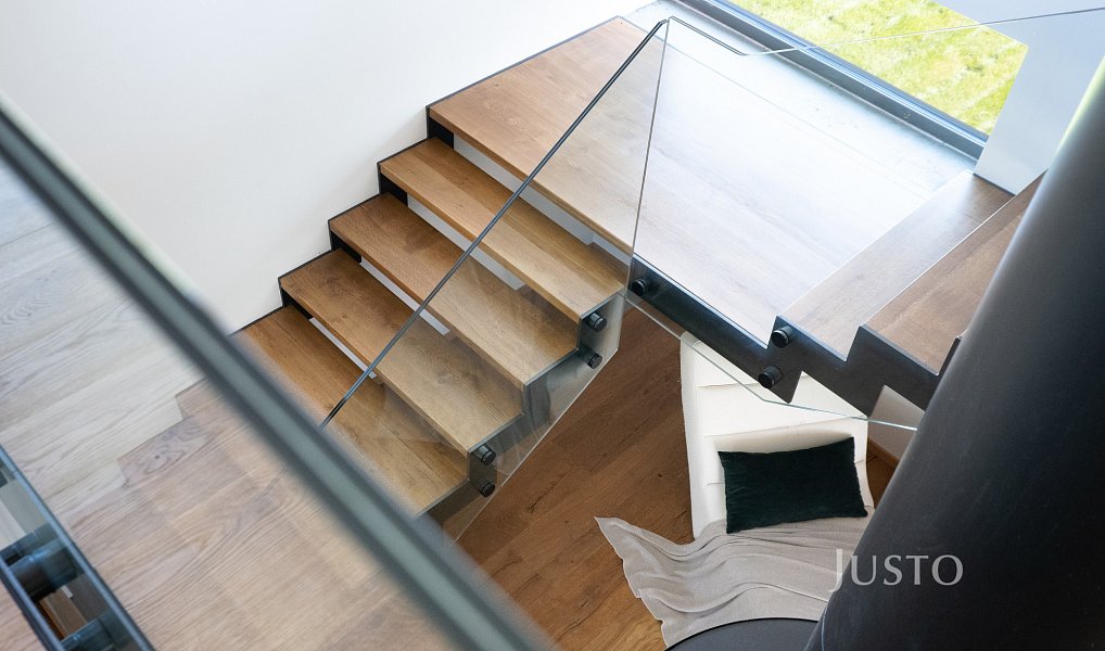 Prodej domu 349 m² s pozemkem 1 385 m², Ohrobec – náhled fotky 31