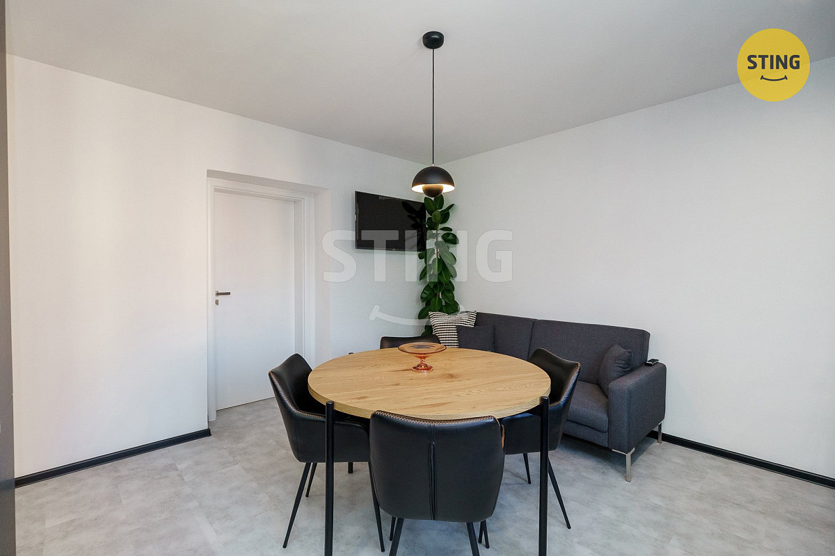 Pronájem bytu 3+kk 71 m² – fotografie 5