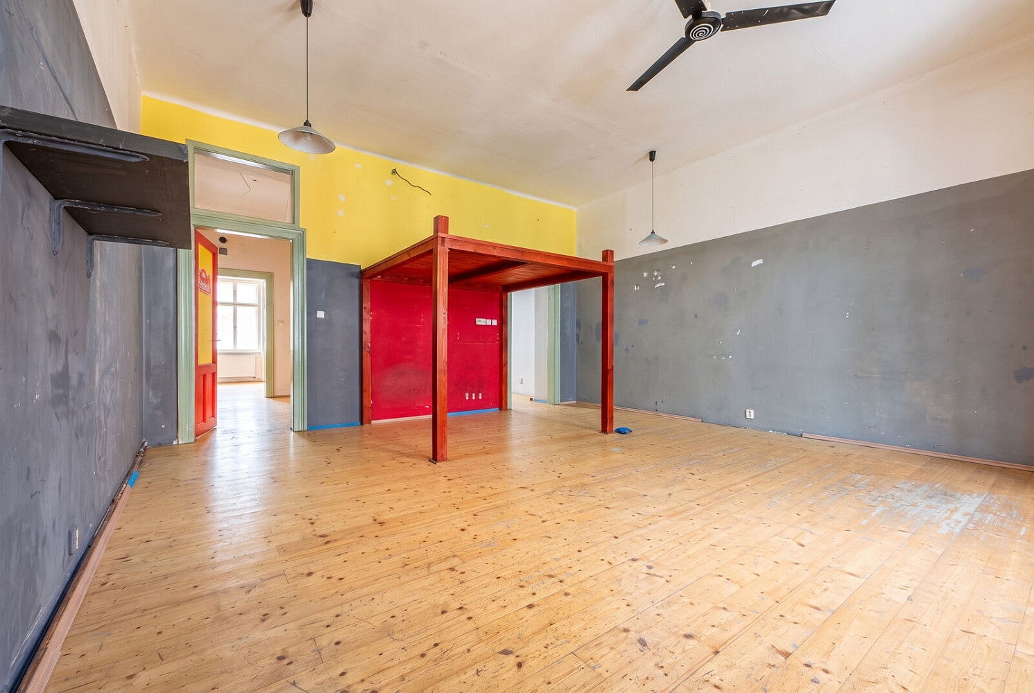 Pronájem obchodních prostor 80 m² – fotografie 5