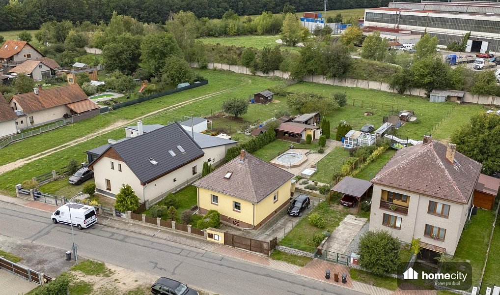 Prodej domu 152 m² s pozemkem 1 264 m², Pardubice – náhled fotky 2