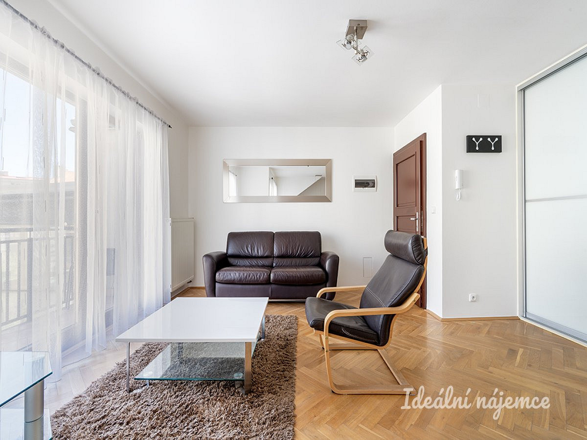 Pronájem bytu 2+kk 69 m² – další