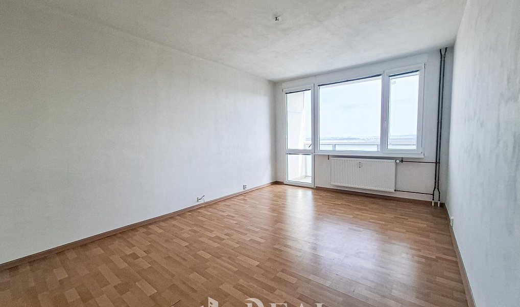 Prodej bytu 1+1 42 m², Jirkov – náhled fotky 2
