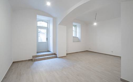 Prodej kanceláře 30 m²