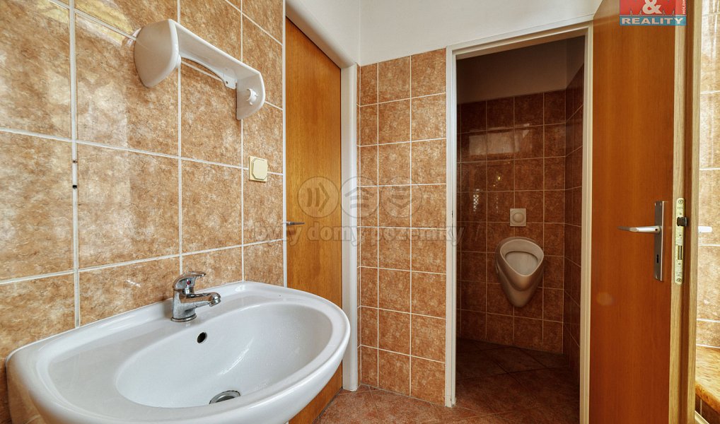 Prodej obchodních prostor 132 m², Kynšperk nad Ohří – náhled fotky 15