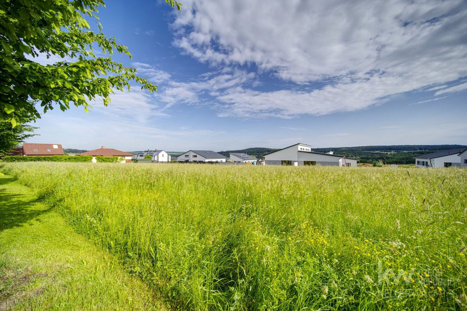 Prodej stavebního pozemku 525 m² – fotografie 5