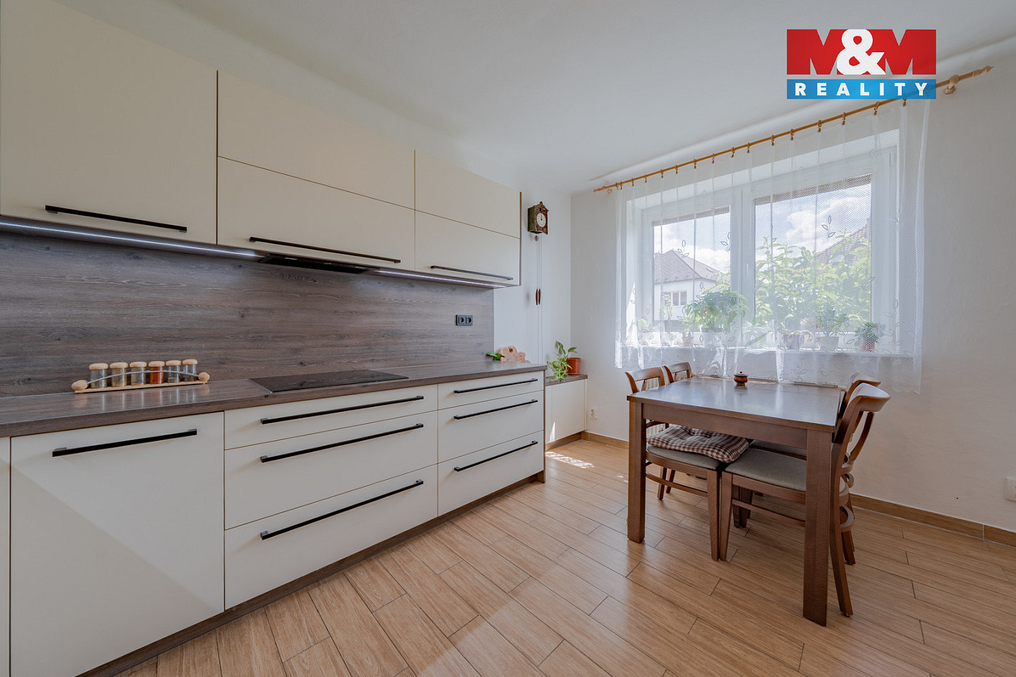 Prodej domu 167 m² s pozemkem 1 098 m² – pohled 5