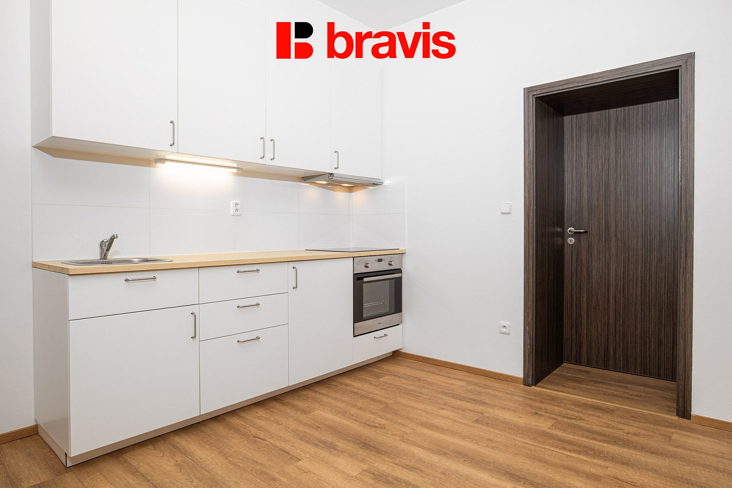 Pronájem bytu 2+kk 53 m² — photo 2