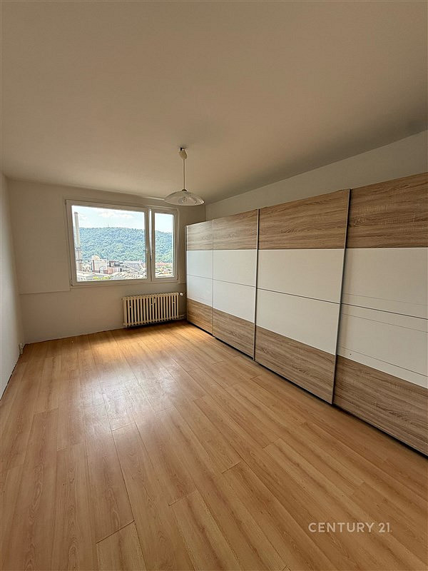 Pronájem bytu 2+1 65 m² — photo 3