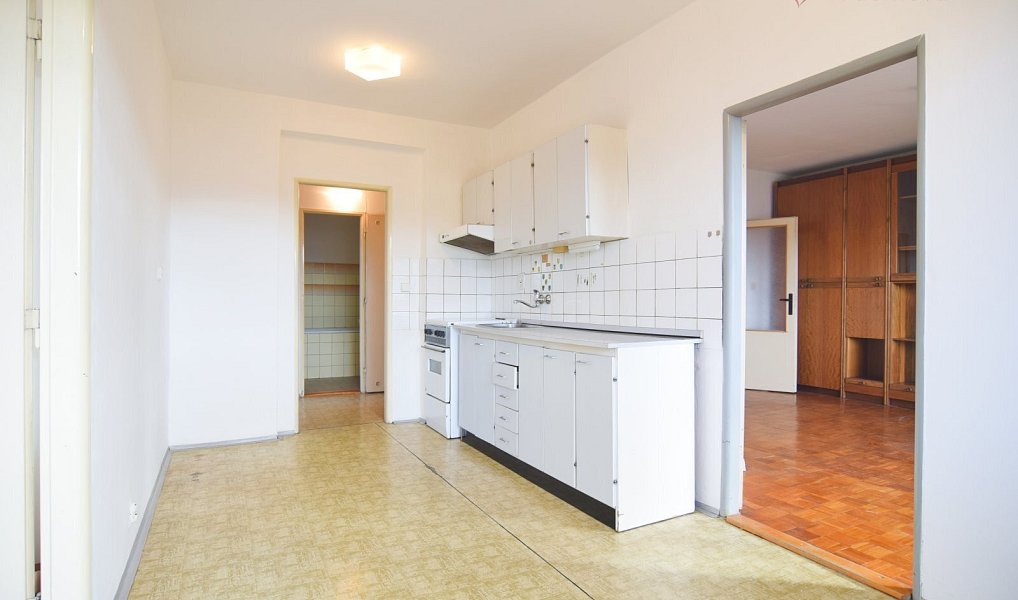 Prodej bytu 4+1 90 m², Zlín – náhled fotky 9