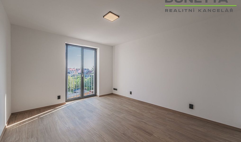 Pronájem bytu 2+kk 52 m², Hradec Králové – náhled fotky 7