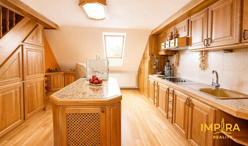 Prodej nájemního domu, činžáku 2 434 m², Nová Bystřice – náhled fotky 21
