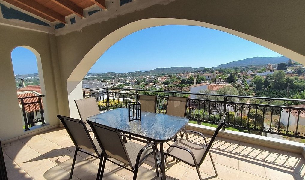 Prodej rodinného domu, 132 m², Varypetro